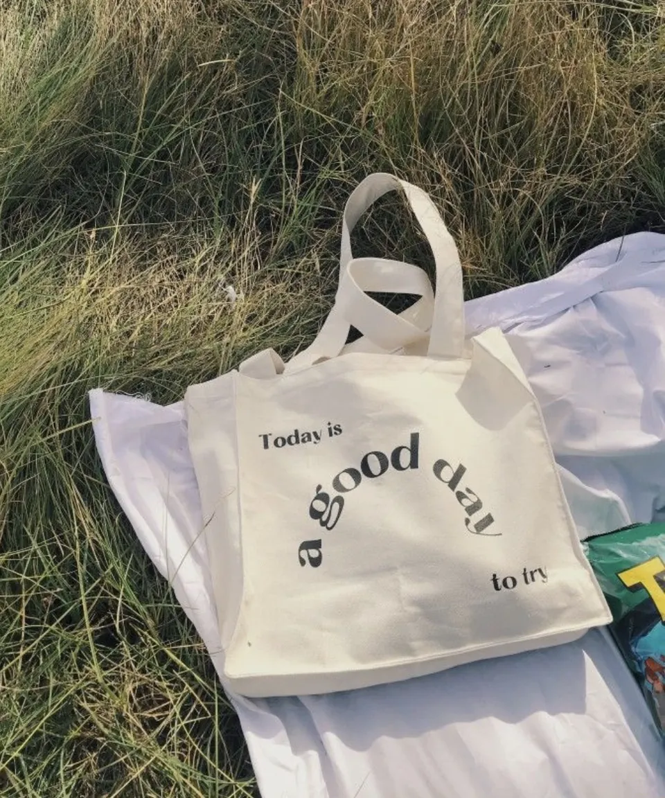 Box bag, curved type