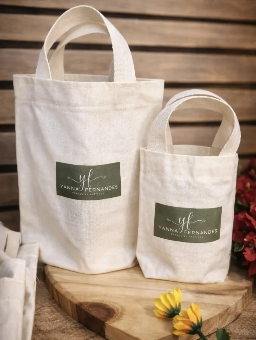 Box bags, woven label print