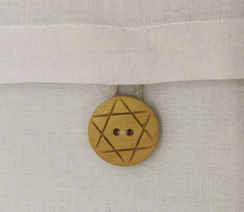Saree cover, wooden buttons